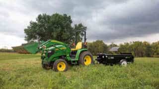 Small tractor 50 PTO manure spreader